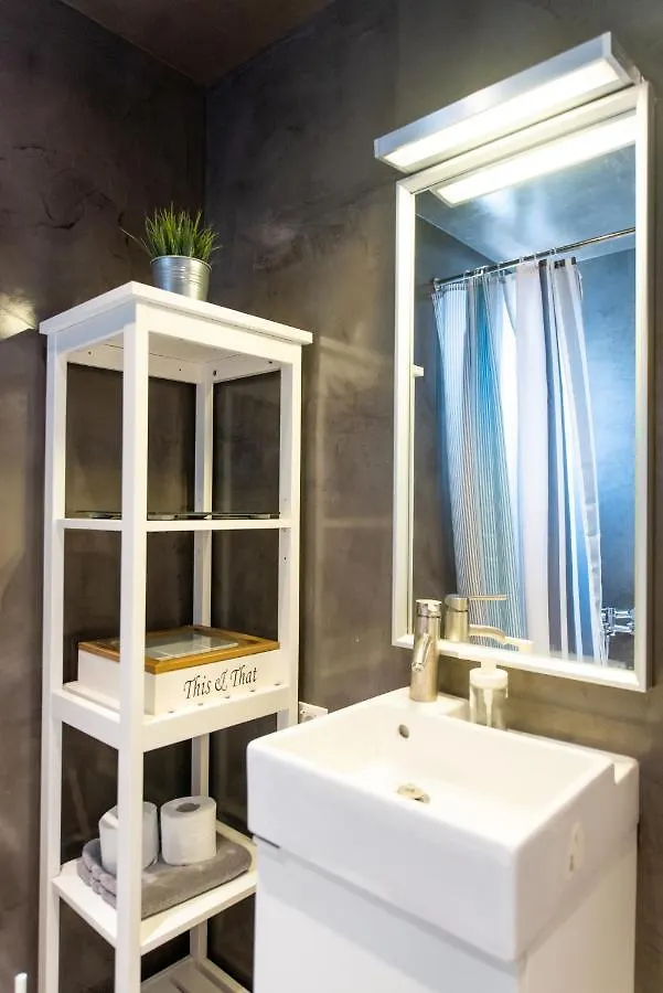 Penelope By Halu!, Central 2-Bd Apartment Selanik