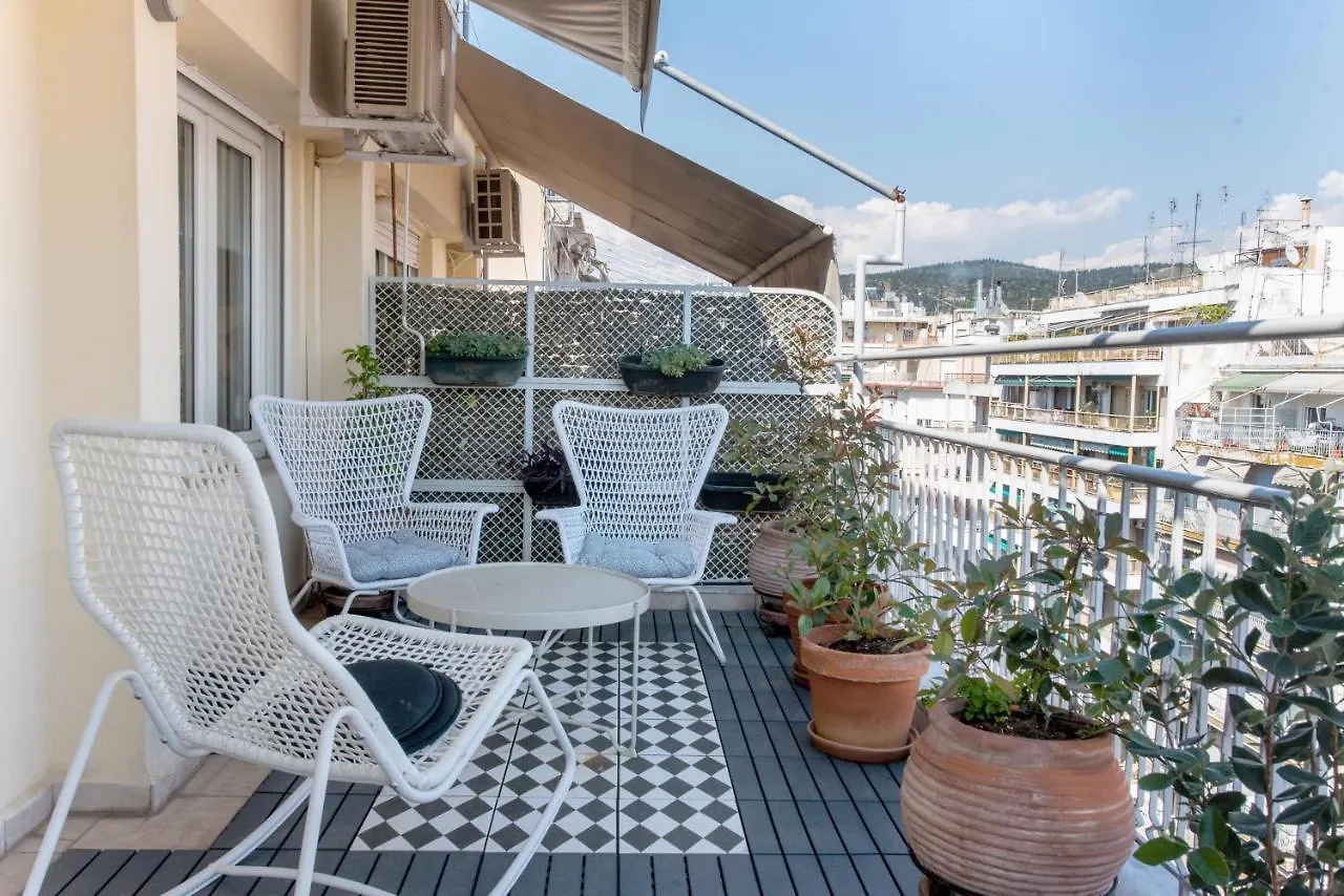 Penelope By Halu!, Central 2-Bd Apartment Selanik