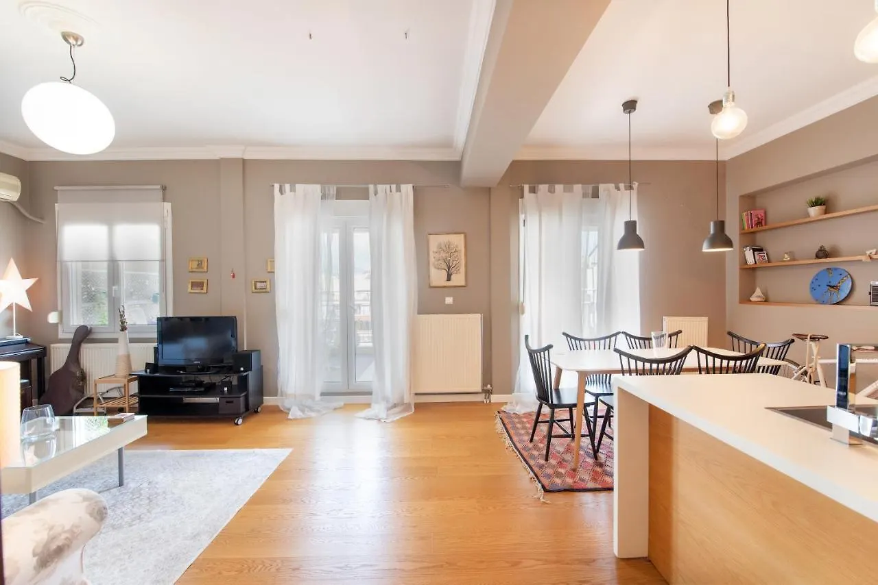 Penelope By Halu!, Central 2-Bd Apartment Selanik
